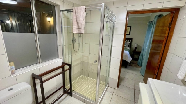 WhatsApp Image 2024-12-10 at 21.33.24